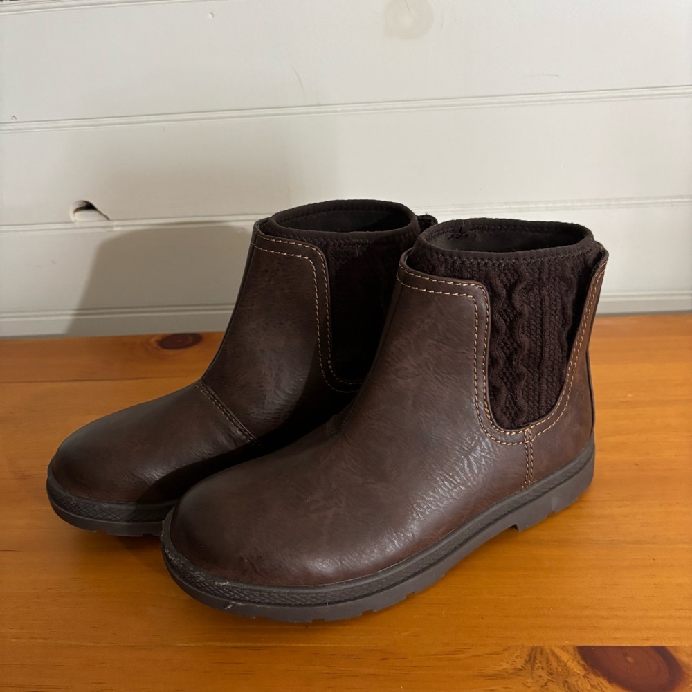 Eastland Brown Chelsea Belita Boots with Elastic Panels